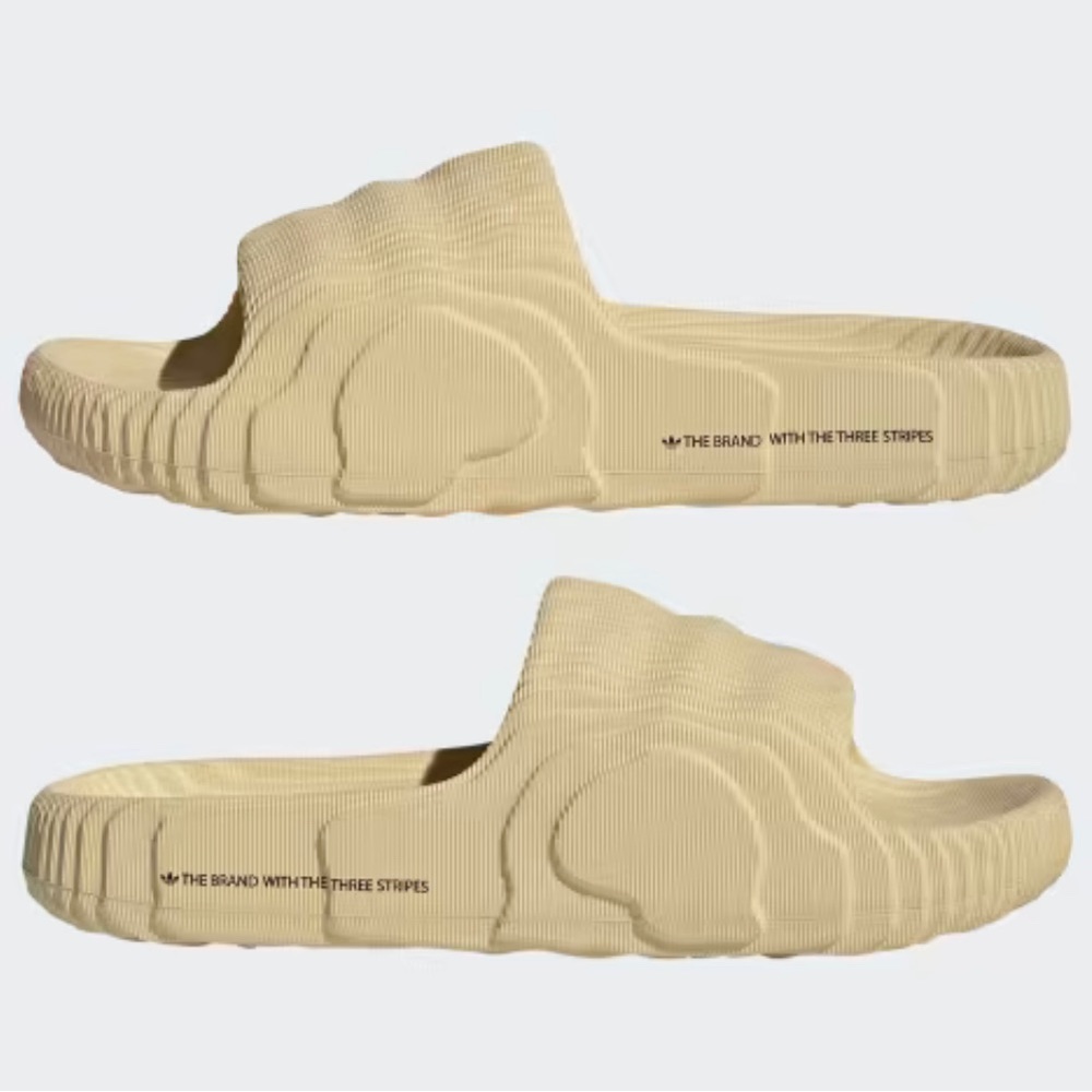 NWT Adilette 22 Slides “Desert Sand”